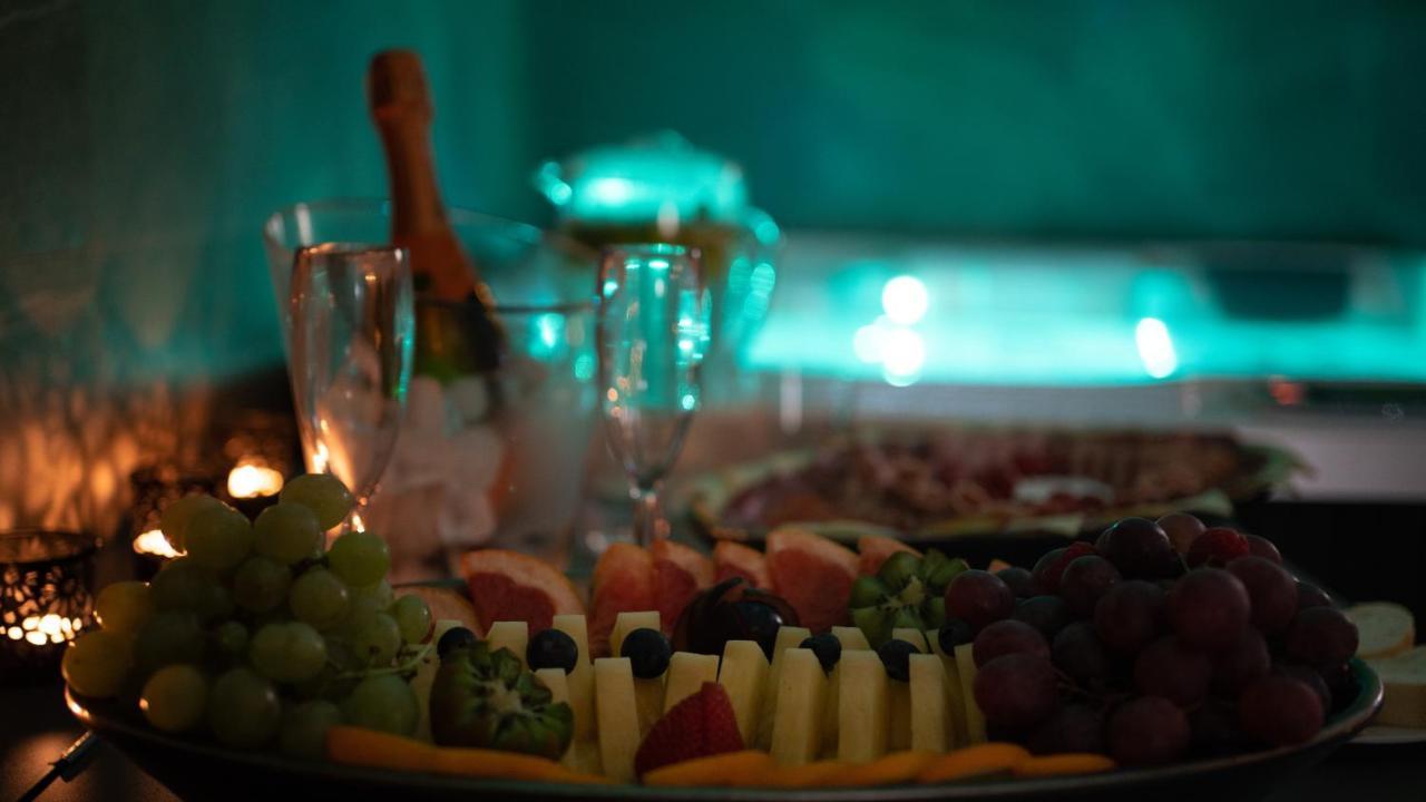 Wellness Relax - Luxusni 호텔 프라하 외부 사진